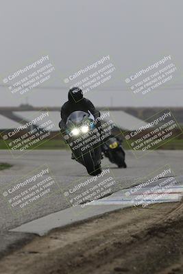 media/Nov-29-2025-TrackDaz (Sat) [[10ae2d9bce]]/C Group/Session 4 (Wheelie Bump)/